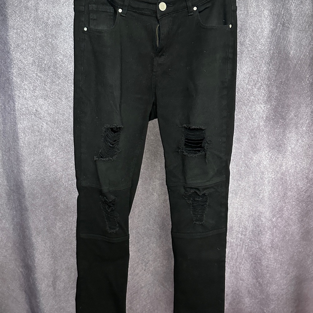 Black Distressed Jeans